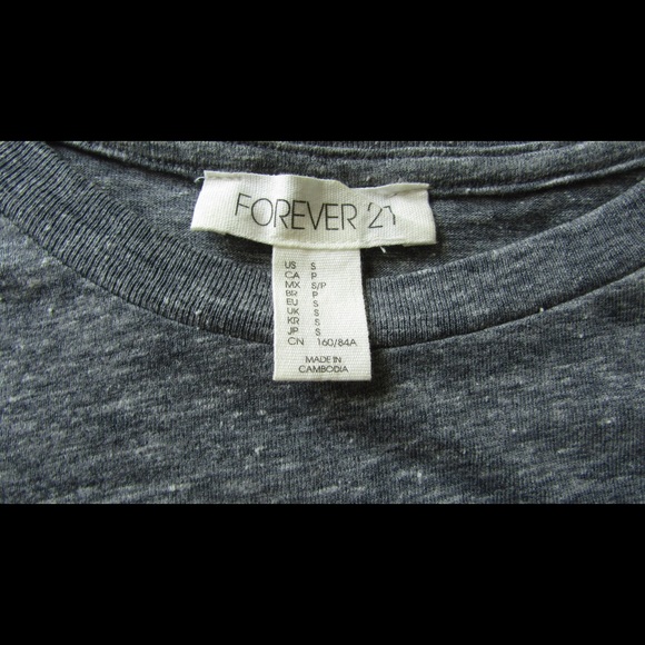 Forever 21 Super Soft Tee And Cute - Picture 2 of 4